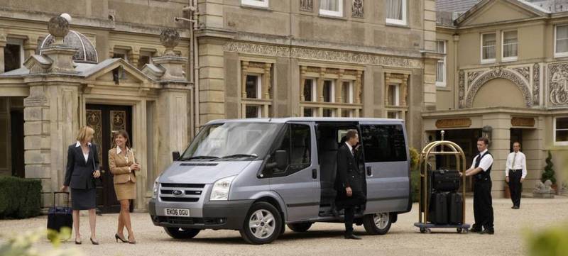 Фото автомобиля Ford Transit микроавтобус