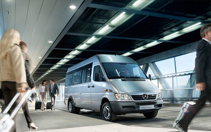 Фото автомобиля Mercedes-Benz Sprinter Classic микроавтобус