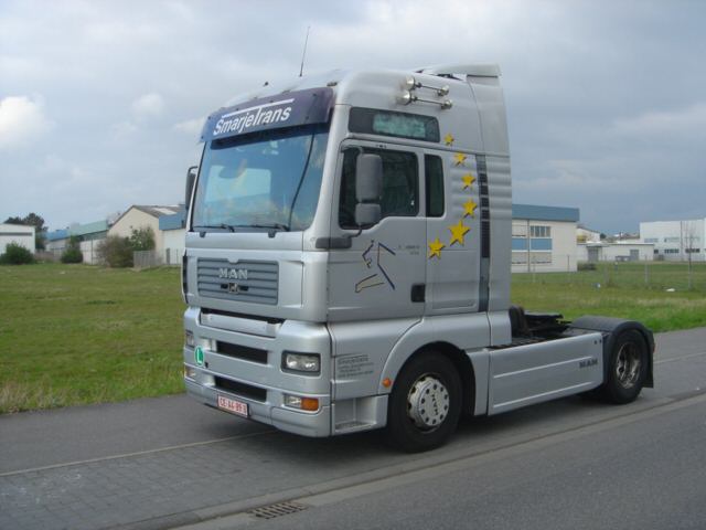 Грузовики начнут эвакуировать из спальных районов Москвы